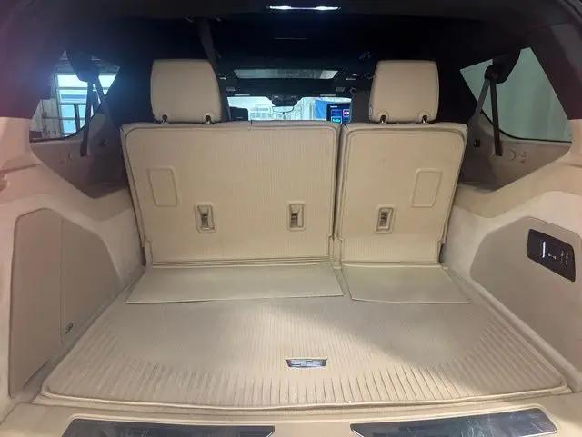 2023 Cadillac Escalade ESV 4WD Premium Luxury