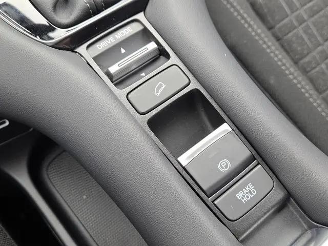 2025 Honda HR-V AWD LX