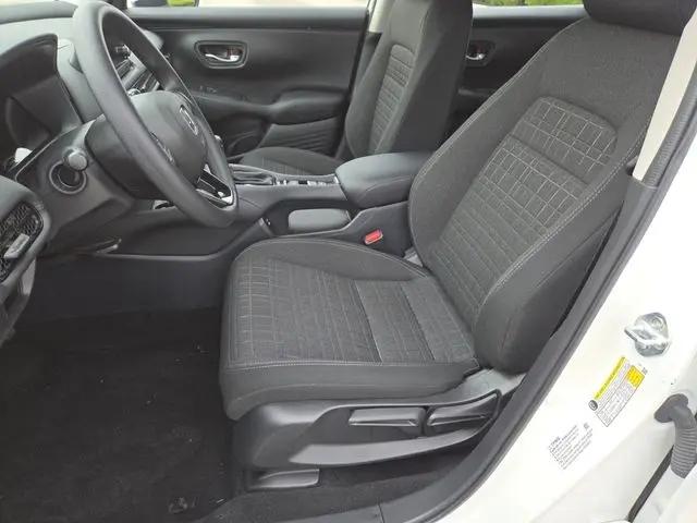 2025 Honda HR-V AWD LX