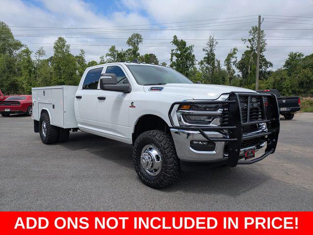 2026 RAM Ram 3500 Chassis Cab RAM 3500 TRADESMAN CREW CAB CHASSIS 4X4 60 CA 2026 RAM Ram 3500 Chassis Cab RAM 3500 TRADESMAN CREW CAB CHASSIS 4X4 60 CA