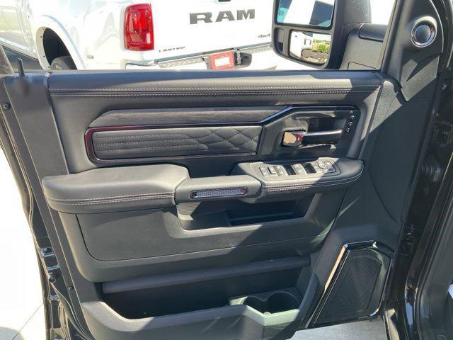 2026 Ram 3500 Limited Crew Cab 4x4 8' Box