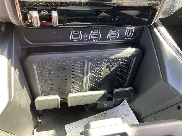 2026 Ram 3500 Limited Crew Cab 4x4 8' Box