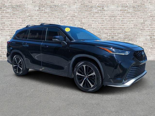 2021 Toyota Highlander XSE 2021 Toyota Highlander XSE
