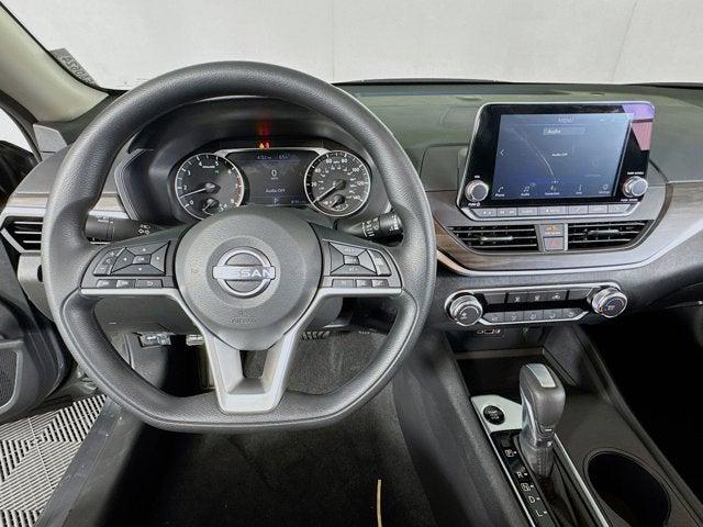2026 Nissan Altima SV FWD