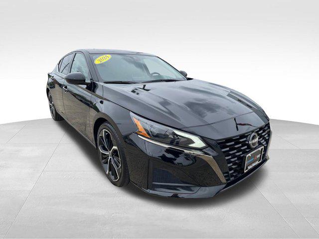 2024 Nissan Altima SR FWD for sale in Westfield, IN