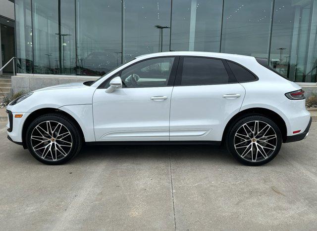 2026 Porsche Macan Unknown