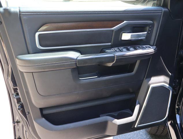 2022 Ram 3500 Laramie Crew Cab 4x4 6'4" Box