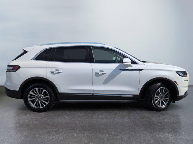 2022 Lincoln Nautilus Standard