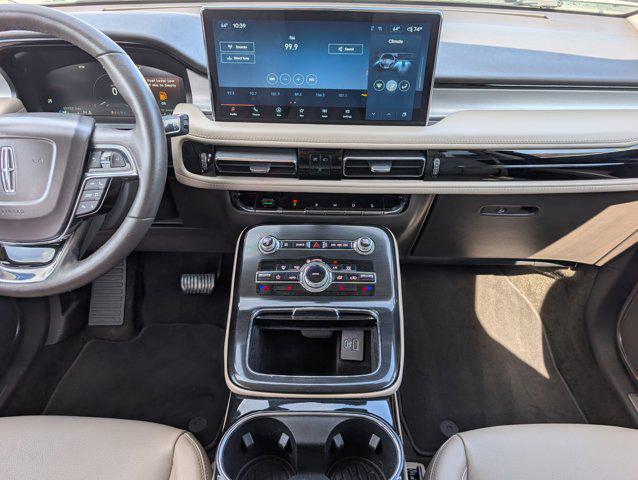 2022 Lincoln Nautilus Standard