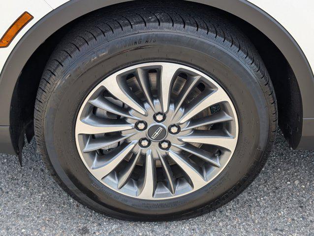 2022 Lincoln Nautilus Standard