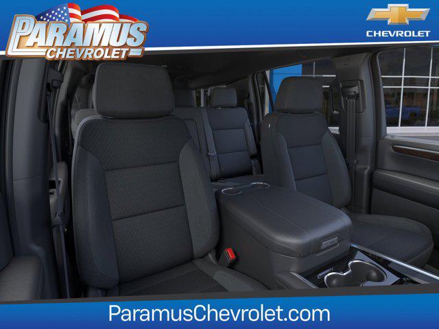 2026 Chevrolet Suburban LS, 4WD