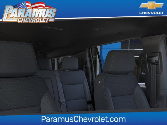 2026 Chevrolet Suburban LS, 4WD