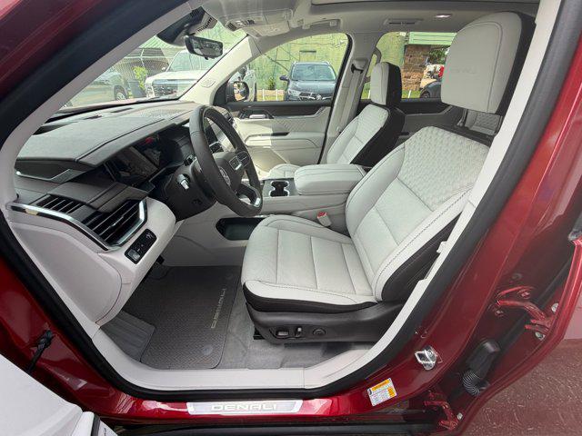 2026 GMC Acadia Denali FWD