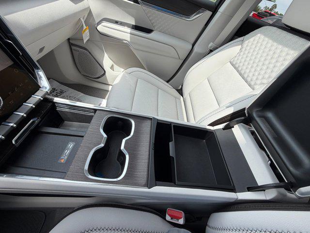 2026 GMC Acadia Denali FWD