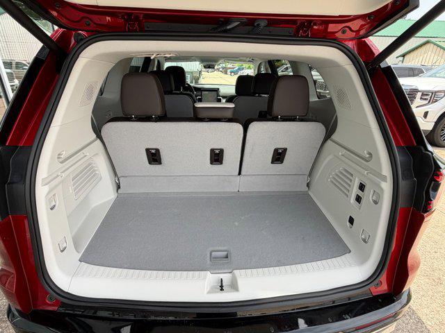 2026 GMC Acadia Denali FWD