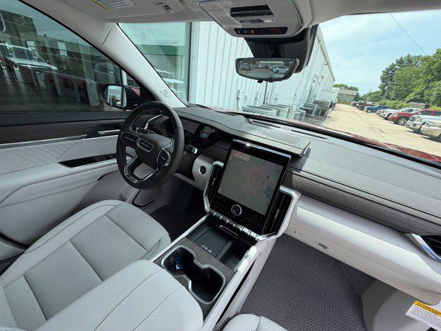 2026 GMC Acadia Denali FWD