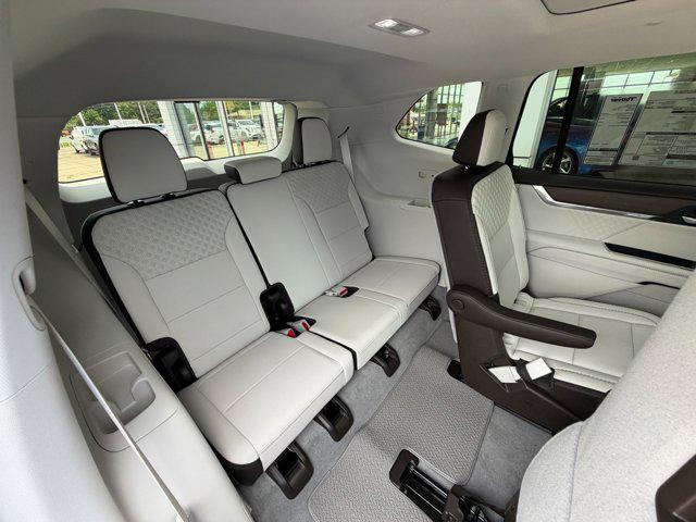 2026 GMC Acadia Denali FWD
