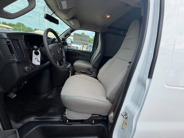 2026 GMC Savana Cargo 2500 Extended Wheelbase, Work Van, RWD