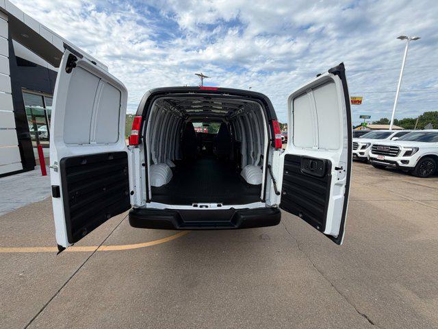 2026 GMC Savana Cargo 2500 Extended Wheelbase, Work Van, RWD