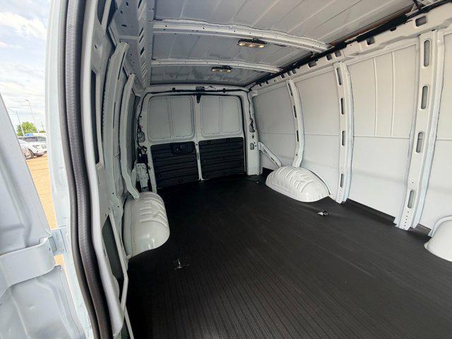 2026 GMC Savana Cargo 2500 Extended Wheelbase, Work Van, RWD