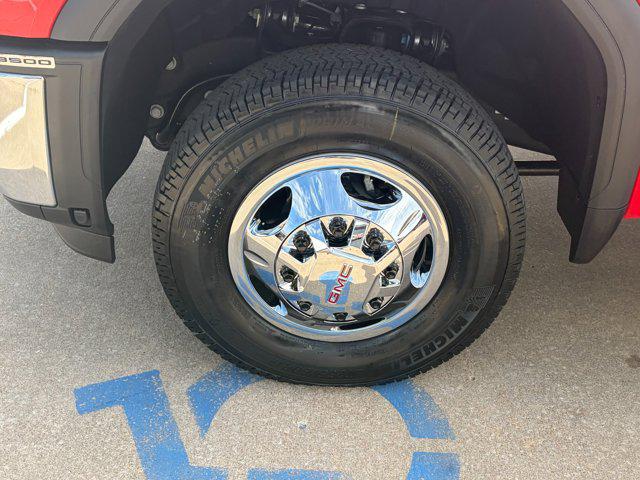 2026 GMC Sierra 3500HD Crew Cab, Long Bed, SLE Dual Rear Wheel, 4WD