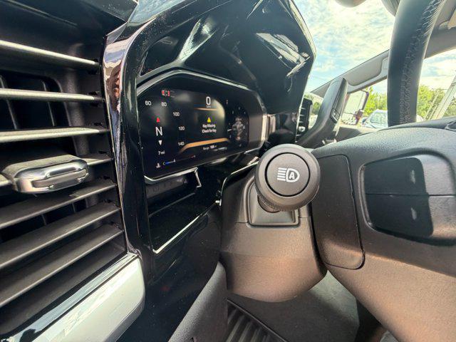 2026 GMC Sierra 3500HD Crew Cab, Long Bed, SLE Dual Rear Wheel, 4WD