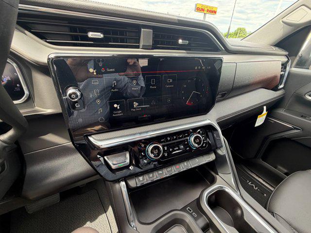 2026 GMC Sierra 2500HD Crew Cab, Standard Bed, Denali, 4WD