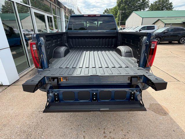2026 GMC Sierra 2500HD Crew Cab, Standard Bed, Denali, 4WD