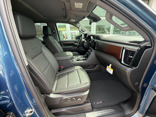 2026 GMC Sierra 2500HD Crew Cab, Standard Bed, Denali, 4WD