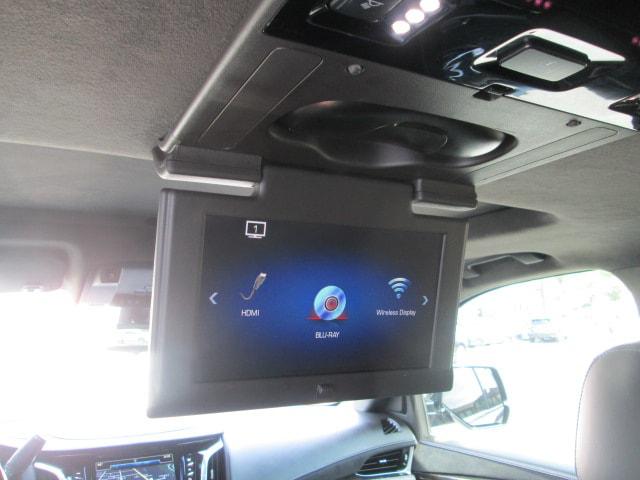 2020 Cadillac Escalade 4WD Platinum