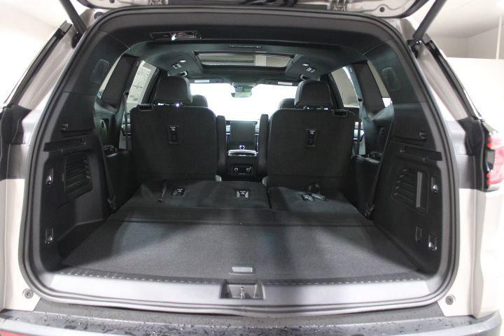 2026 GMC Acadia AT4 AWD