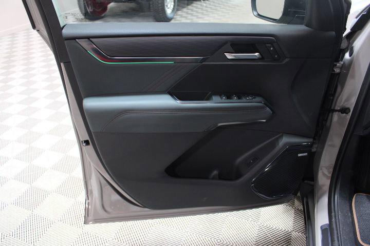2026 GMC Acadia AT4 AWD