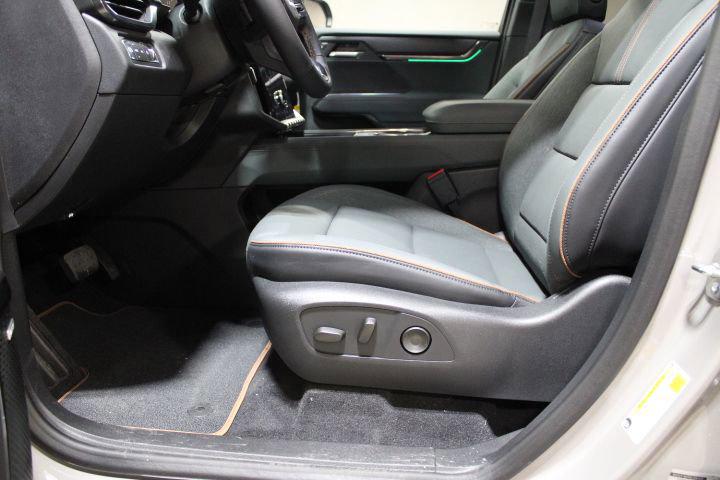 2026 GMC Acadia AT4 AWD