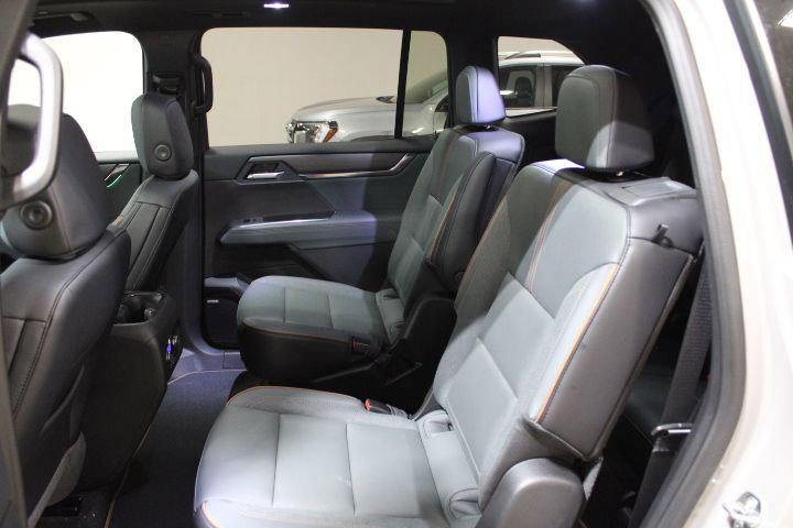 2026 GMC Acadia AT4 AWD