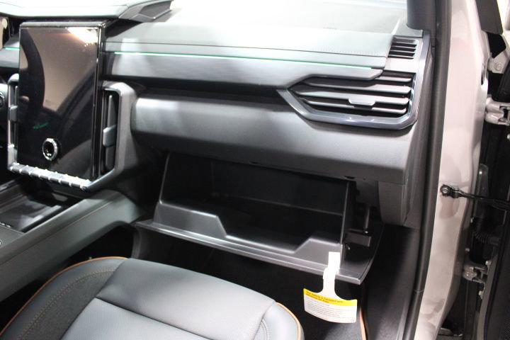 2026 GMC Acadia AT4 AWD