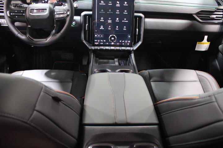 2026 GMC Acadia AT4 AWD
