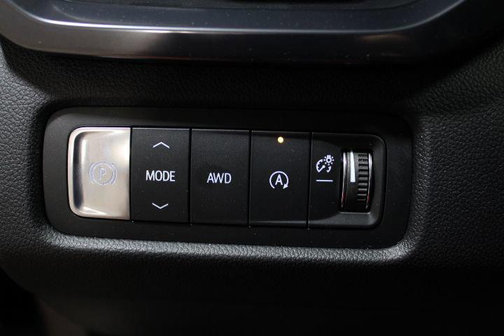 2026 GMC Acadia AT4 AWD