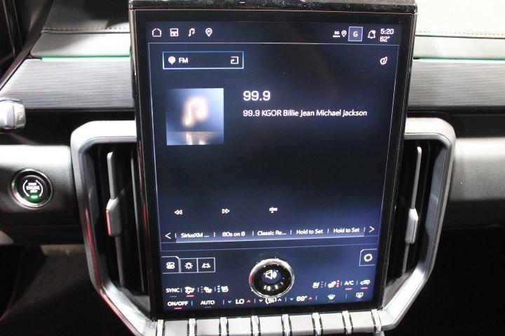 2026 GMC Acadia AT4 AWD