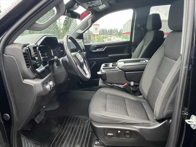 2022 GMC Sierra 1500 4WD Crew Cab Short Box Elevation