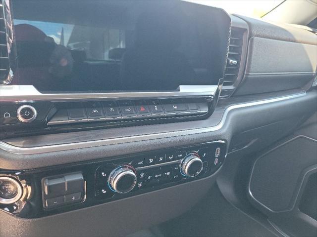 2025 GMC Sierra 1500 4WD Crew Cab Short Box SLT