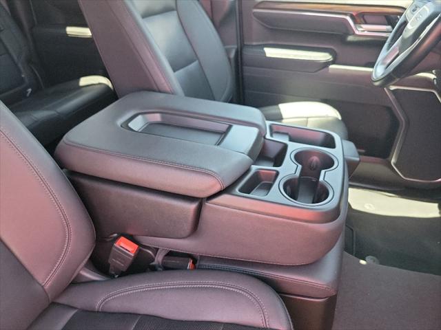 2025 GMC Sierra 1500 4WD Crew Cab Short Box SLT