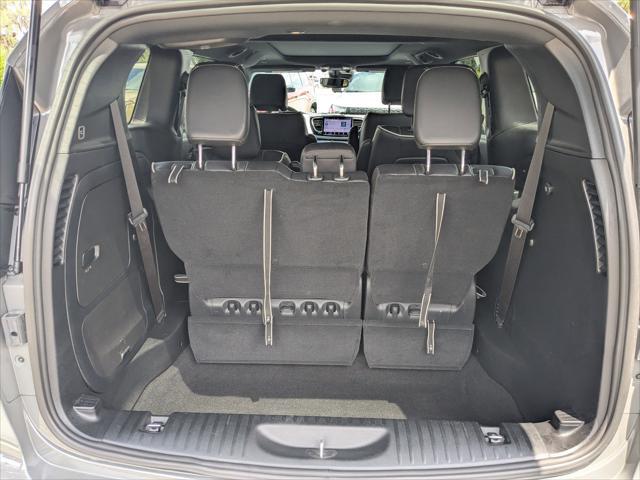 2025 Chrysler Pacifica Hybrid Premiuim S Appearance Package