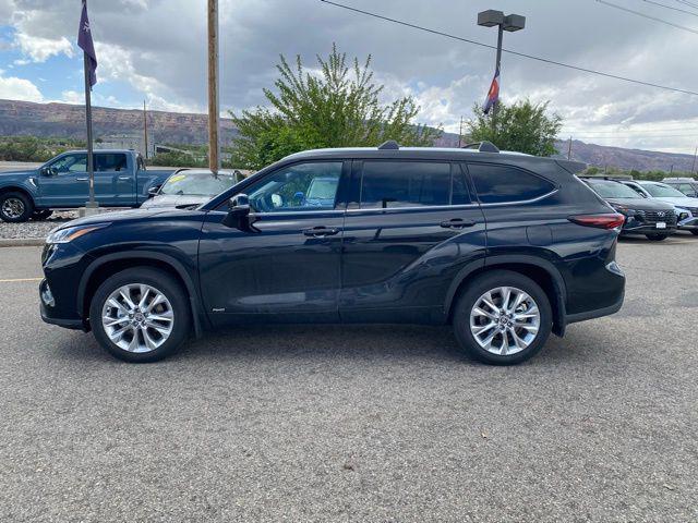 2026 Toyota Highlander Hybrid Limited