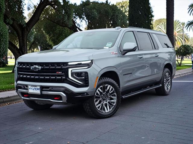 2025 Chevrolet Suburban 4WD Z71
