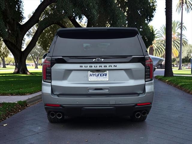 2025 Chevrolet Suburban 4WD Z71