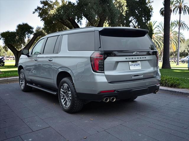 2025 Chevrolet Suburban 4WD Z71