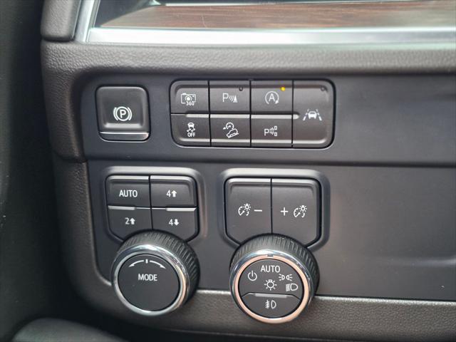 2025 Chevrolet Suburban 4WD Z71