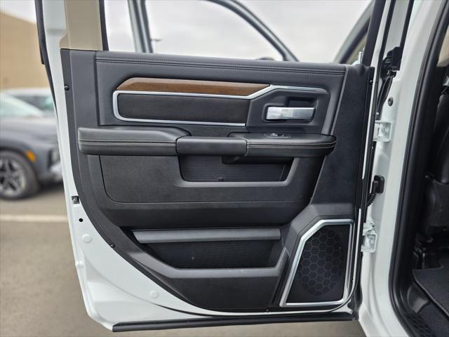 2024 Ram 2500 Laramie Crew Cab 4x4 6'4" Box