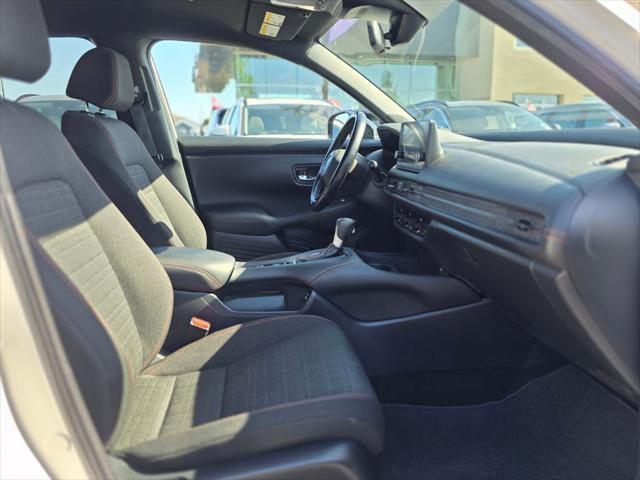 2025 Honda HR-V 2WD Sport