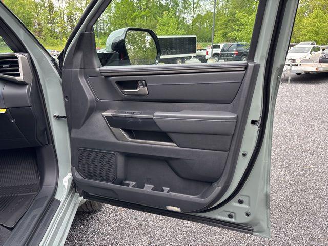 2026 Toyota Tundra Platinum CrewMax 5.5' Bed